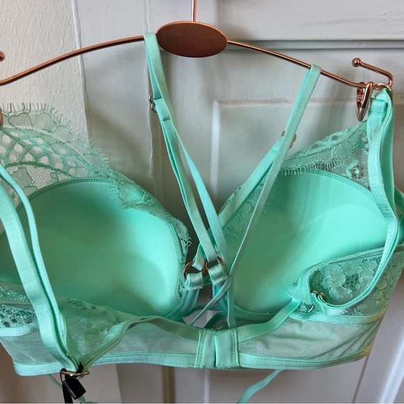 Honey Birdette - Vanessa Bra & Panty Set - Picture 11 of 14